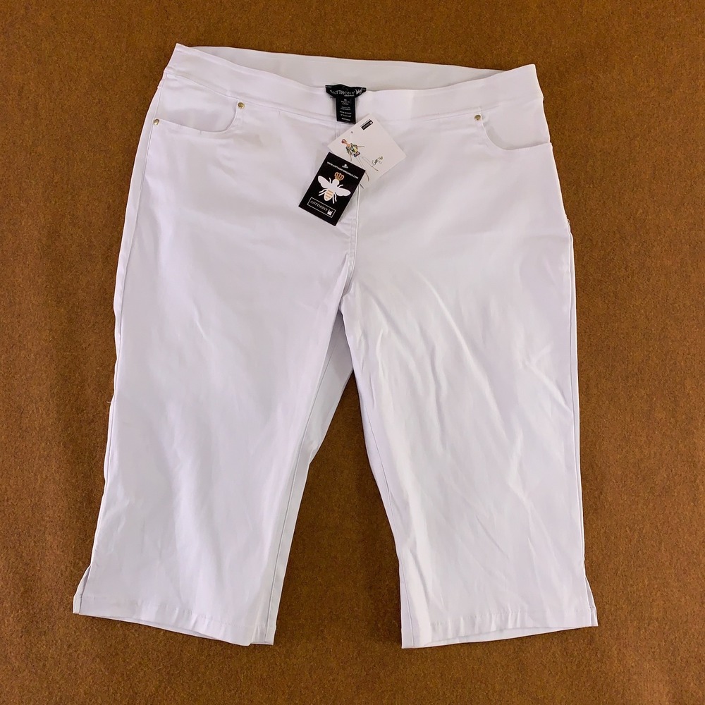 Antthony Originals Womens Size 1X White Stretch Pull-On Capri Pants NWT *Flaw
